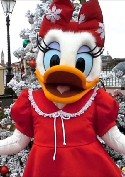 Daisy Duck photo