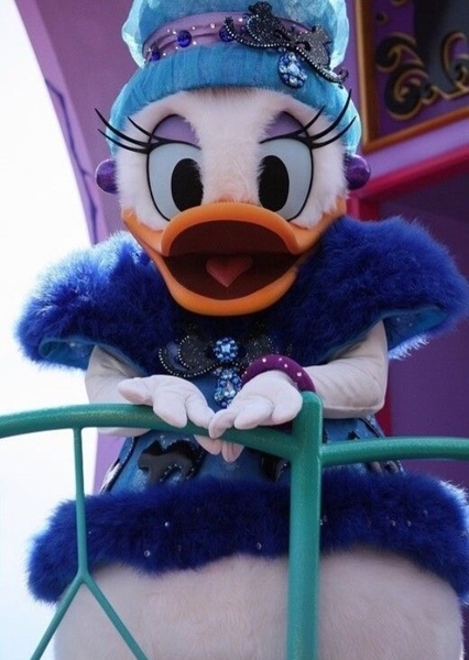 Daisy Duck photo