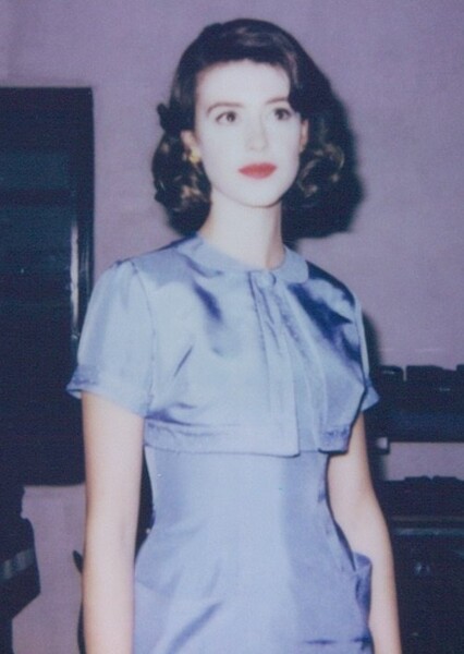 Daisy Edgar-Jones