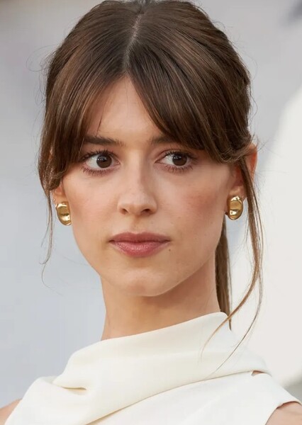 Daisy Edgar-Jones