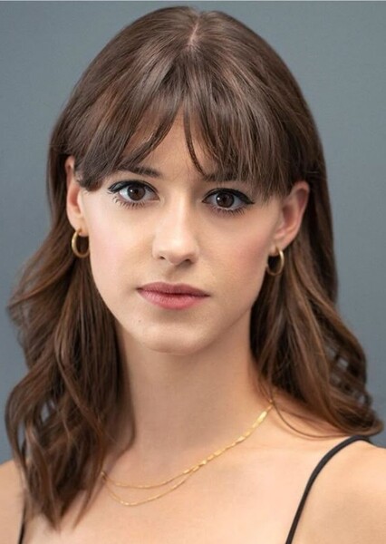 Daisy Edgar-Jones photo