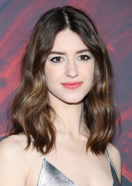 Daisy Edgar-Jones photo