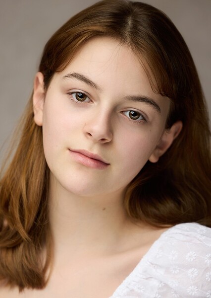 Daisy Mayer photo