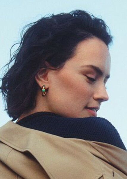 Daisy Ridley photo