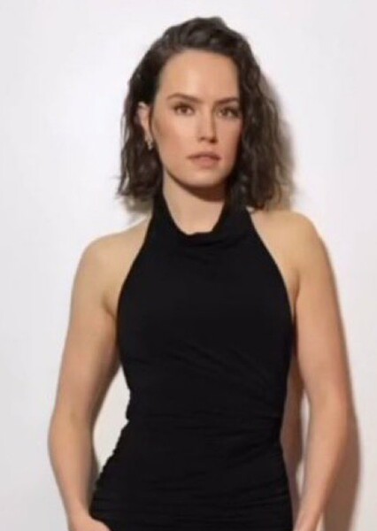 Daisy Ridley photo