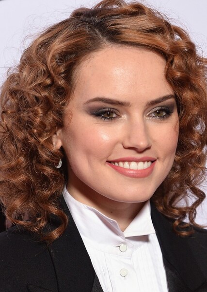 Daisy Ridley photo