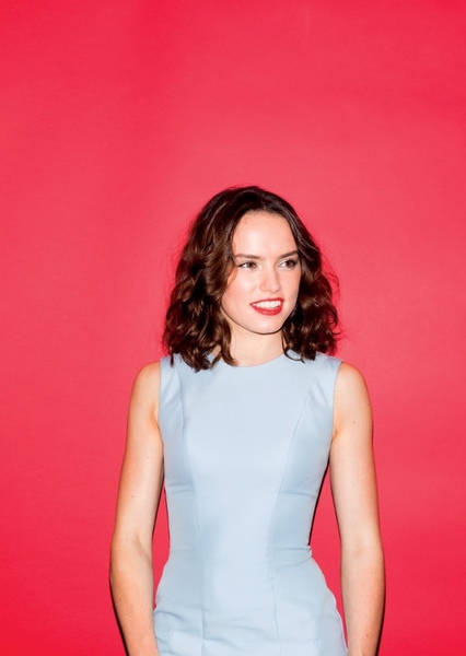Daisy Ridley photo
