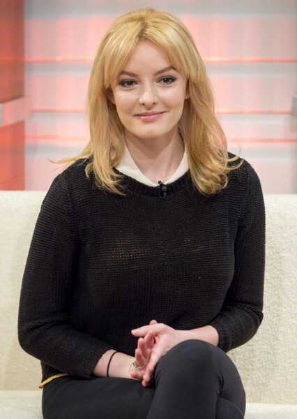 Dakota Blue Richards photo