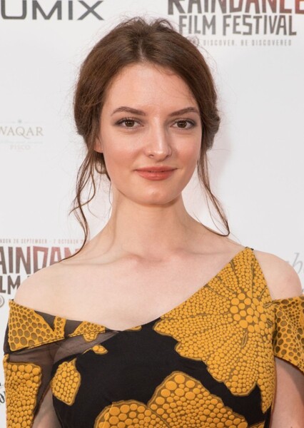 Dakota Blue Richards photo