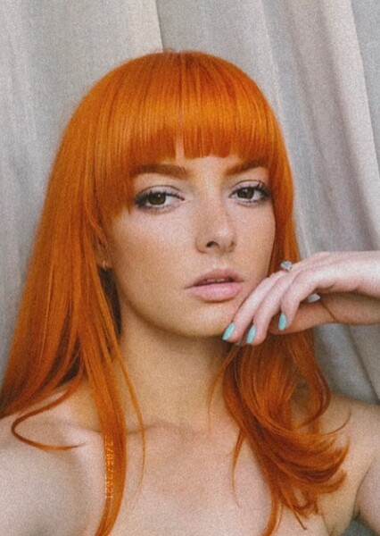 Dakota Blue Richards photo