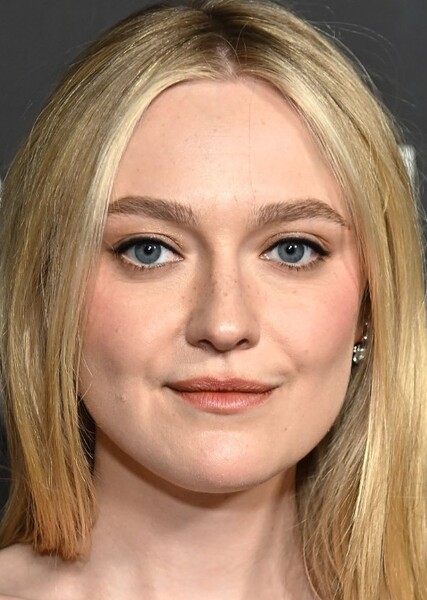 Dakota Fanning photo