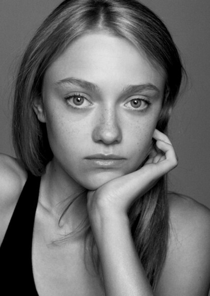 Dakota Fanning photo