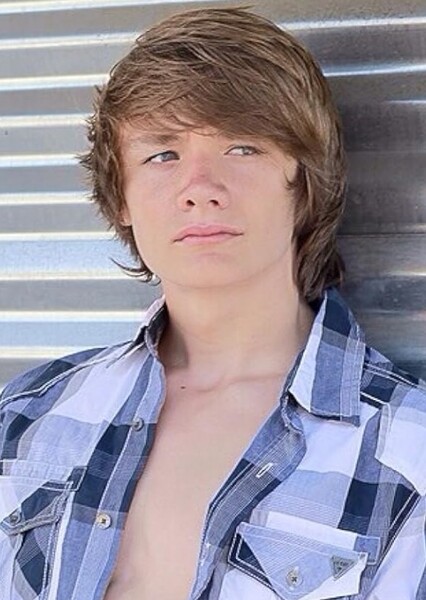 Dakota Goyo photo