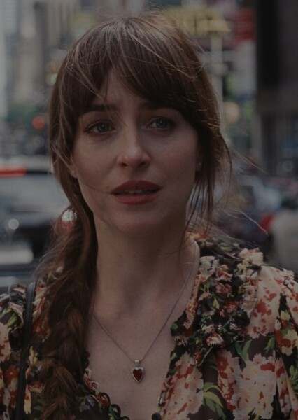 Dakota Johnson photo