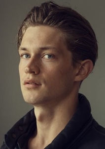 Damian Hardung