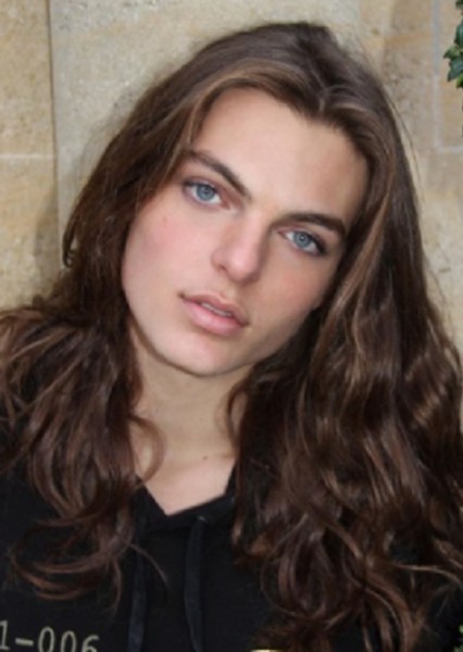 Damian Hurley photo