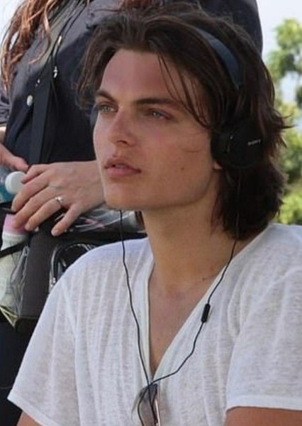 Damian Hurley photo