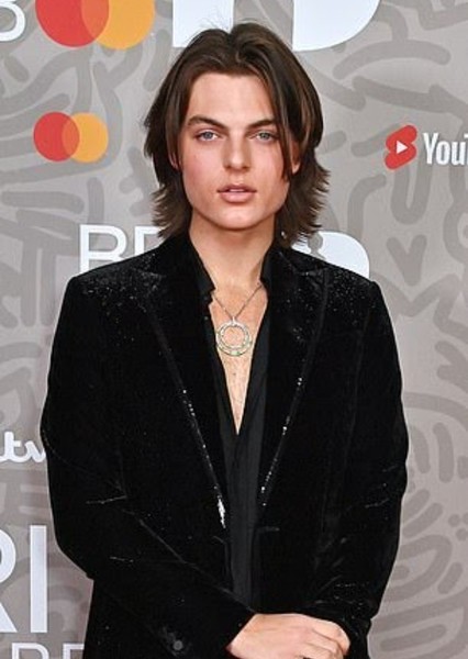 Damian Hurley photo