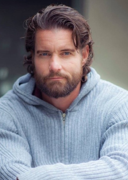 Damien Puckler photo