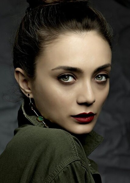 Damla Sönmez photo