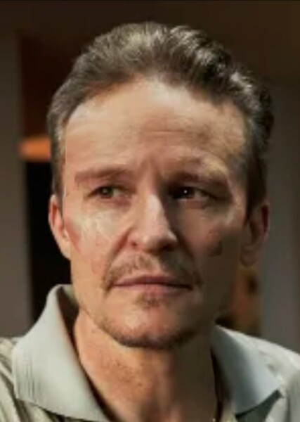 Damon Herriman photo