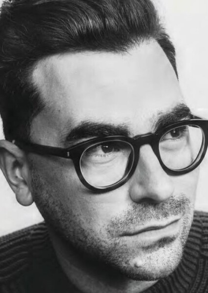 Dan Levy photo