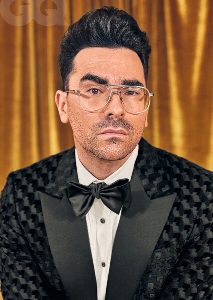 Dan Levy photo