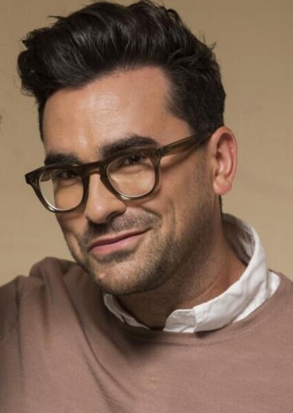 Dan Levy photo