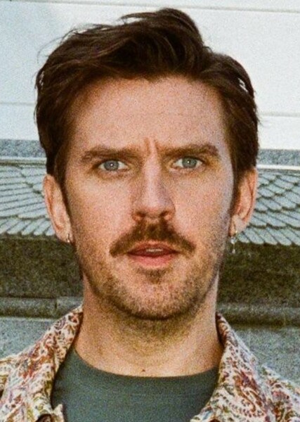 Dan Stevens photo