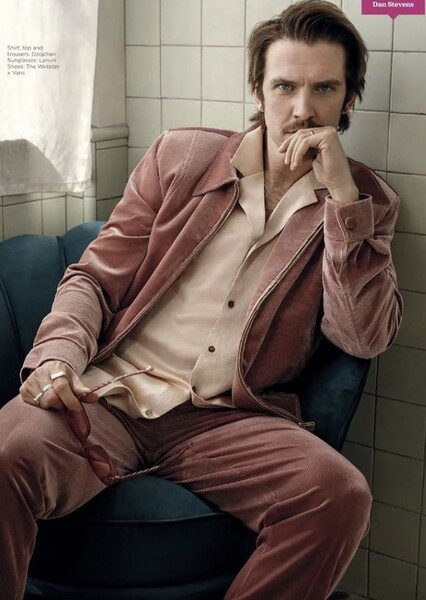 Dan Stevens photo