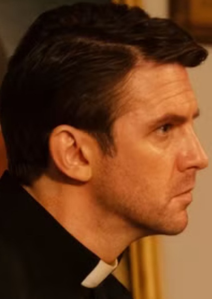 Dan Stevens photo