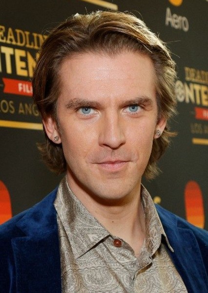 Dan Stevens photo