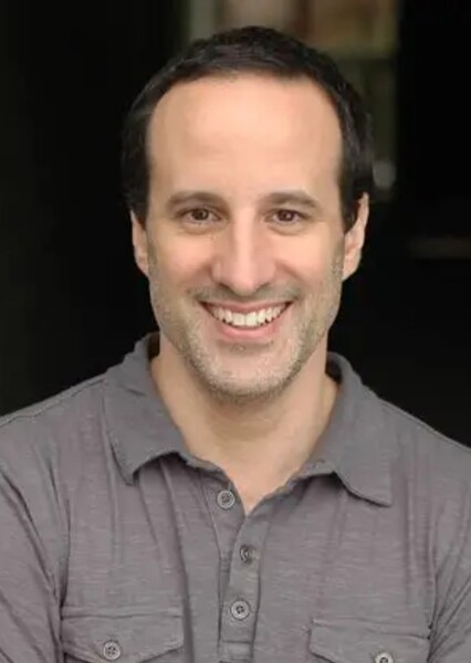 Dan Triandiflou photo