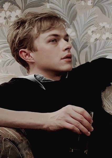 Dane DeHaan as Edmund Bunny Corcoran in The Secret History