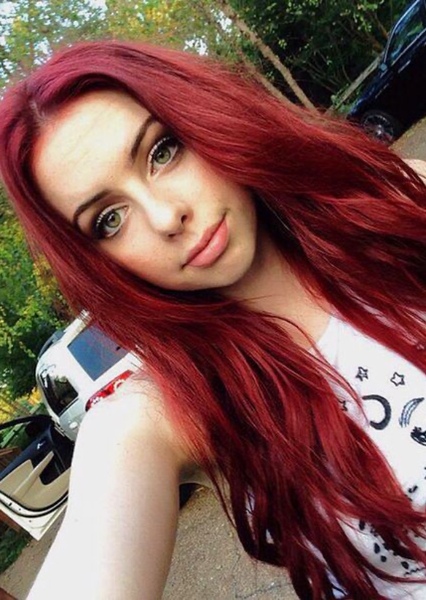 Dani Cimorelli photo