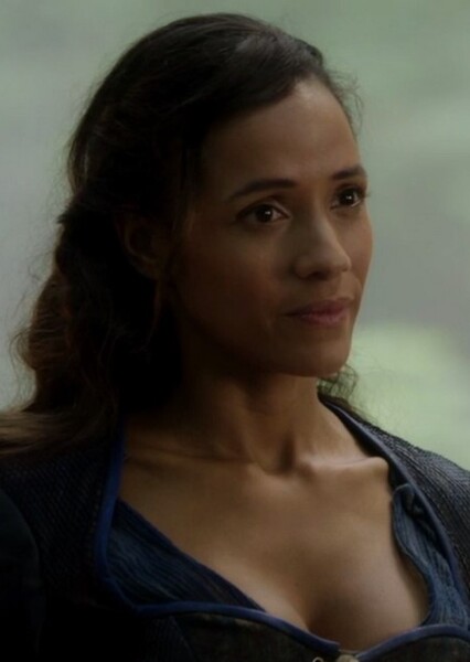 Dania Ramirez photo