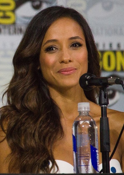Dania Ramírez photo