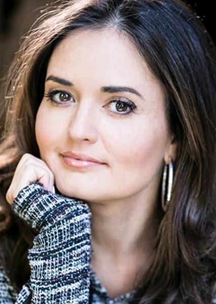 Danica McKellar photo