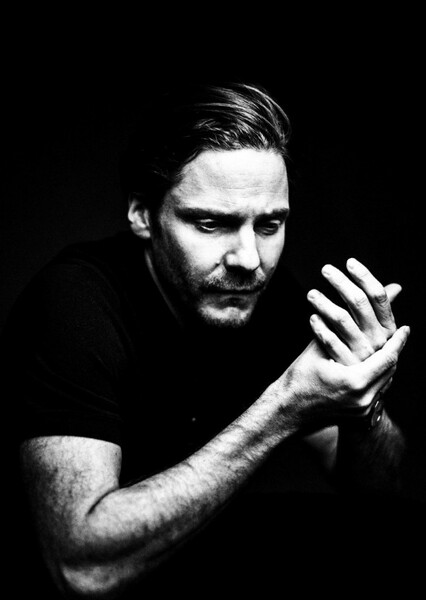 Daniel Brühl photo