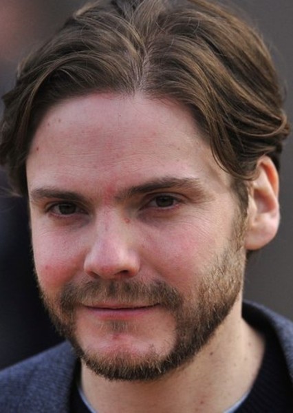 Daniel Brühl photo