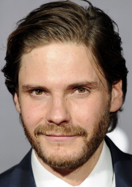 Daniel Brühl photo