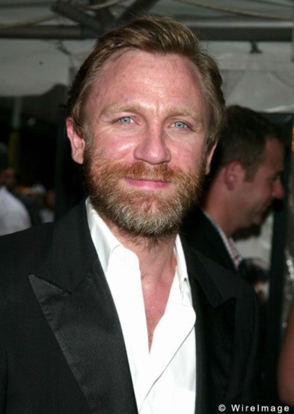 Daniel Craig photo