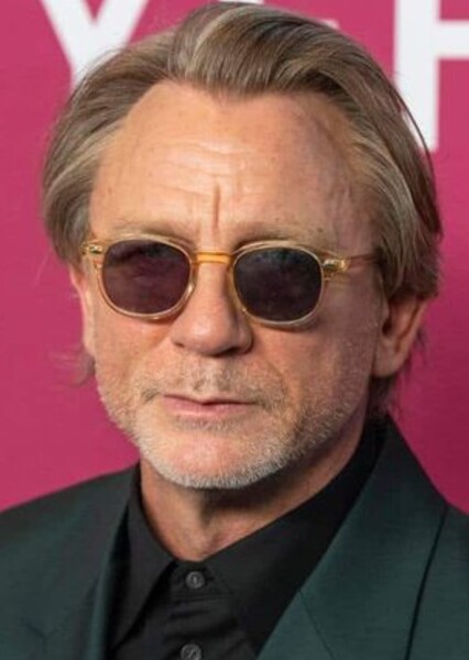 Daniel Craig photo