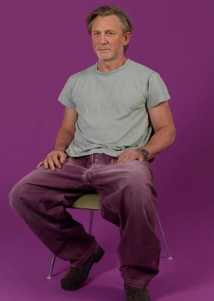 Daniel Craig photo