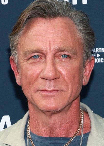 Daniel Craig photo