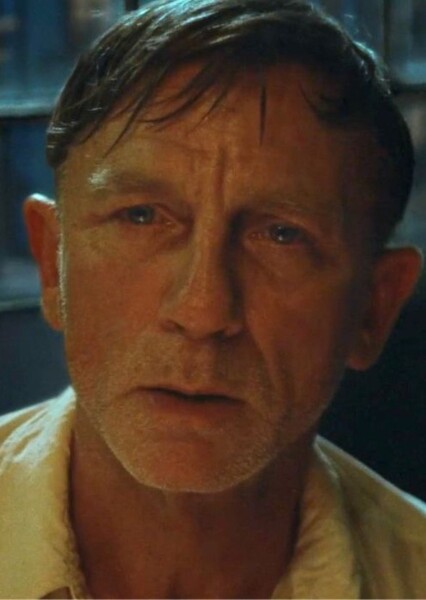 Daniel Craig photo