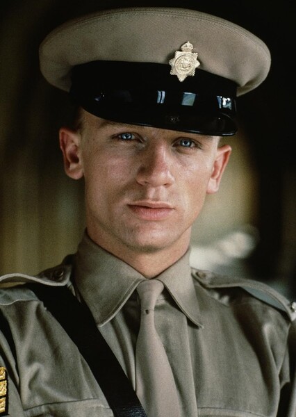 Daniel Craig photo
