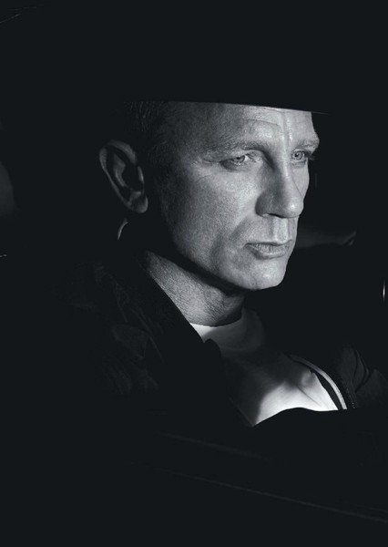Daniel Craig photo