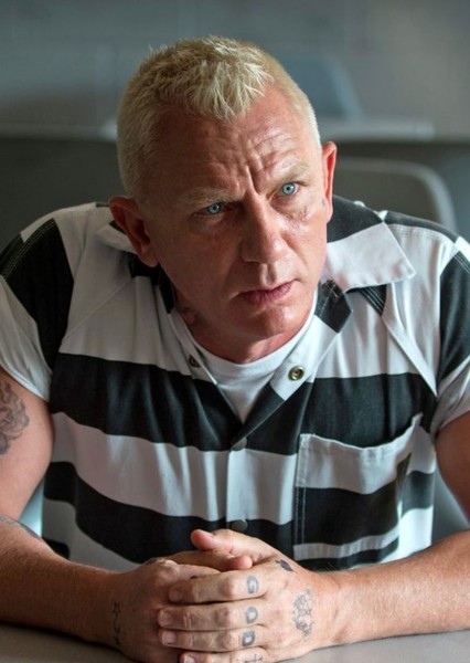 Daniel Craig