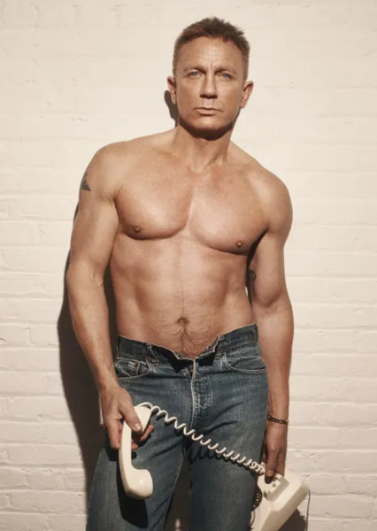 Daniel Craig photo